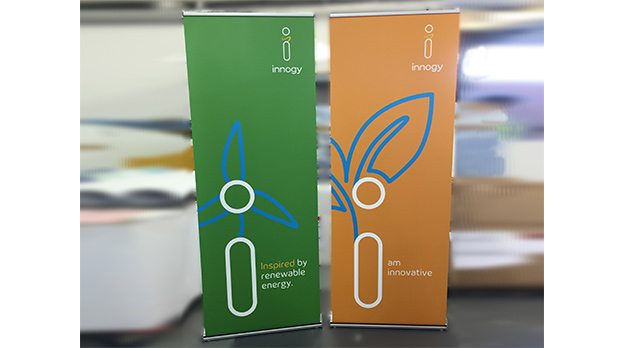 Pop Up Banner Stands