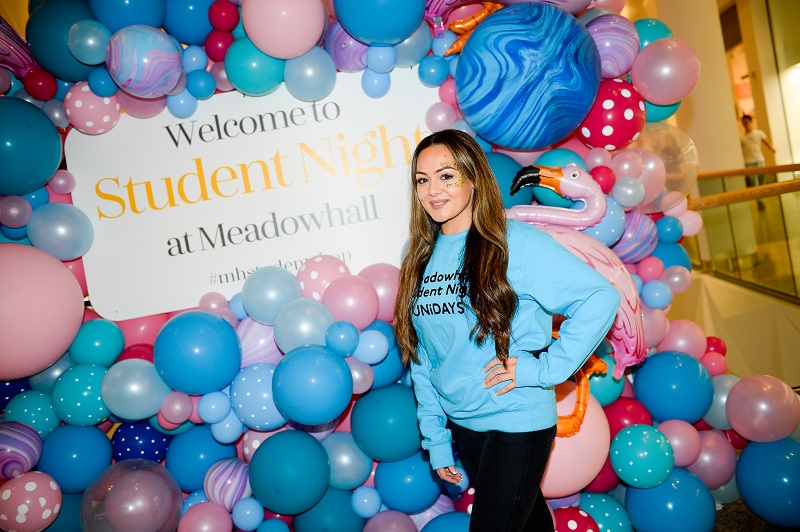 meadowhall-balloons-display