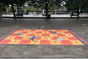 Laminated floor graphic